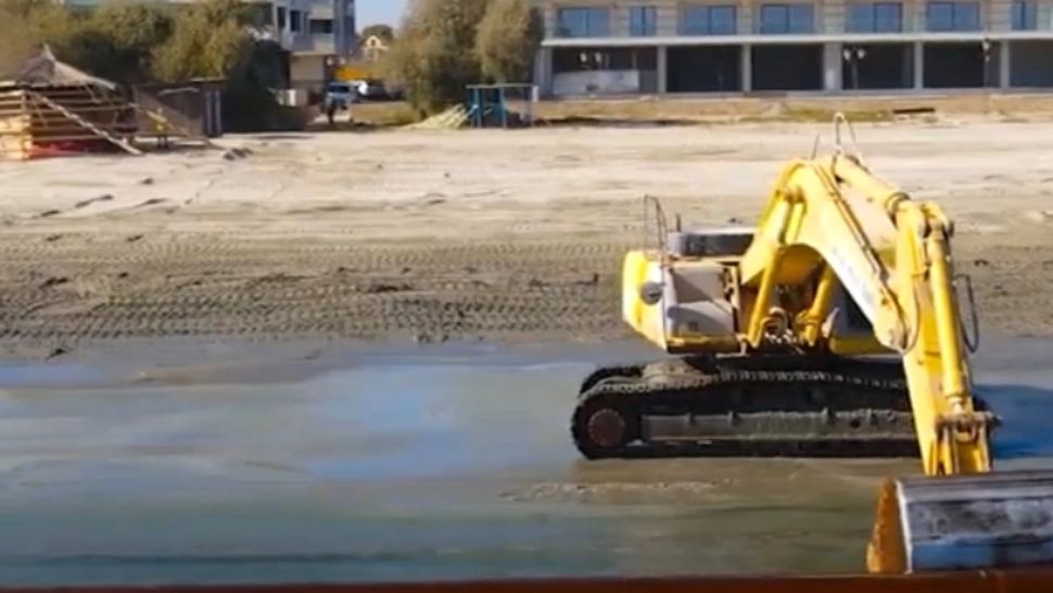 Pericolul de înec, mai MARE din cauza lărgirii plajelor - avertismentul salvamarilor