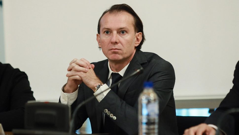 Proiectele de transport prevăzute de PNRR, discutate de premierul Cîțu cu comisarul european pentru transport