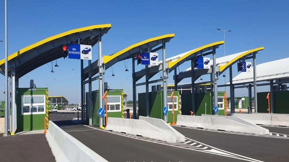 A fost actualizată lista țărilor cu risc epidemiologic ridicat - Marea Britanie, în zona roșie -  Când e obligatorie carantina