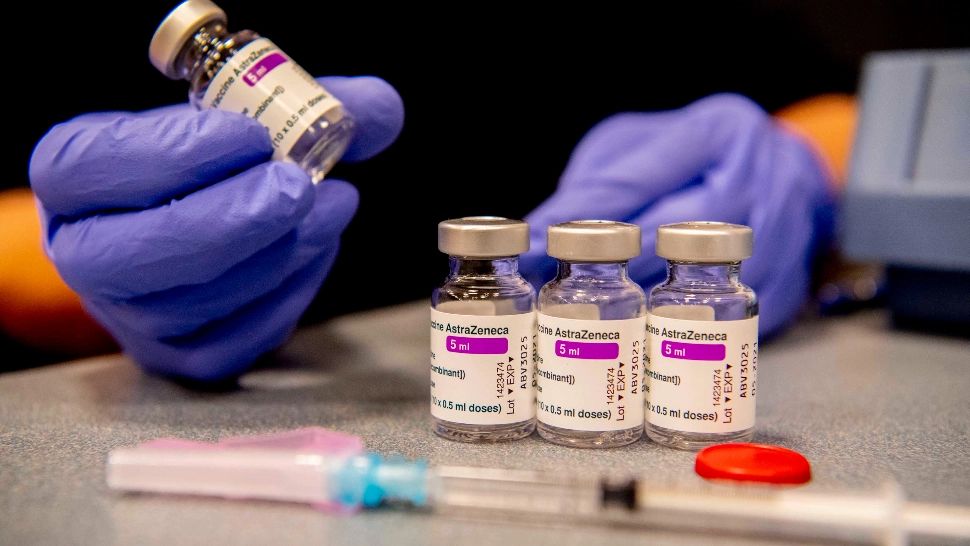 O nouă tranşă de vaccin AstraZeneca a ajuns în ţară