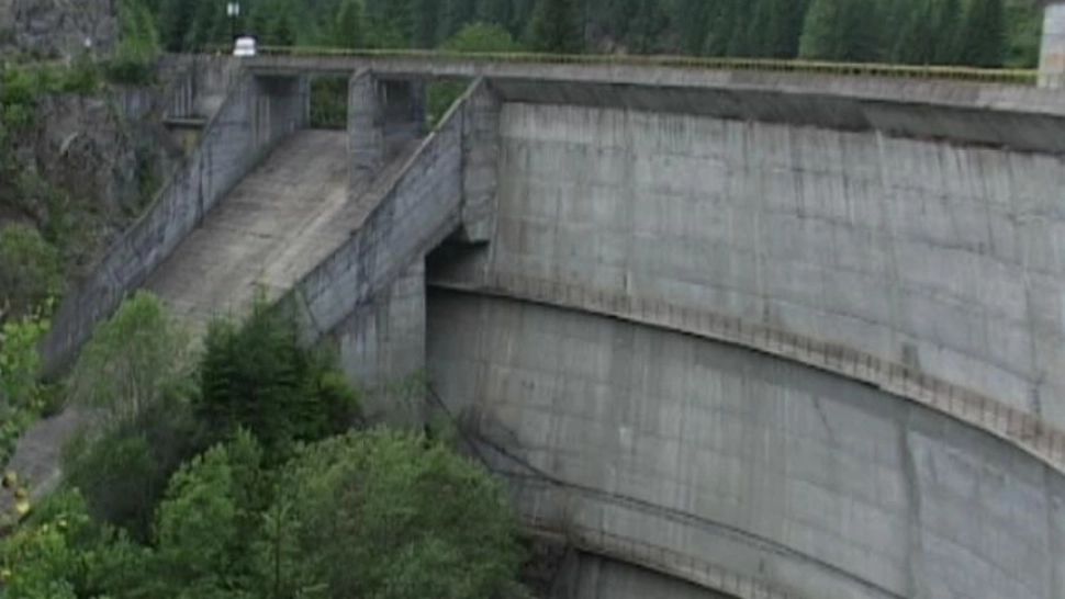 Alertă la barajul Someșul Rece, lacul de acumulare a fost deversat de urgență și s-a emis RO-Alert