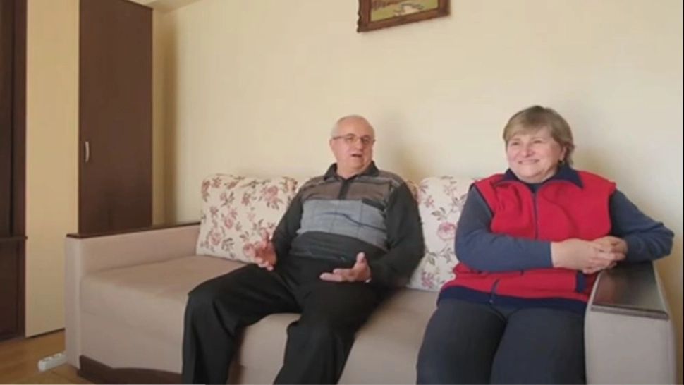 VIDEO | Emoționanta poveste a femeii salvată de la moarte de către soț