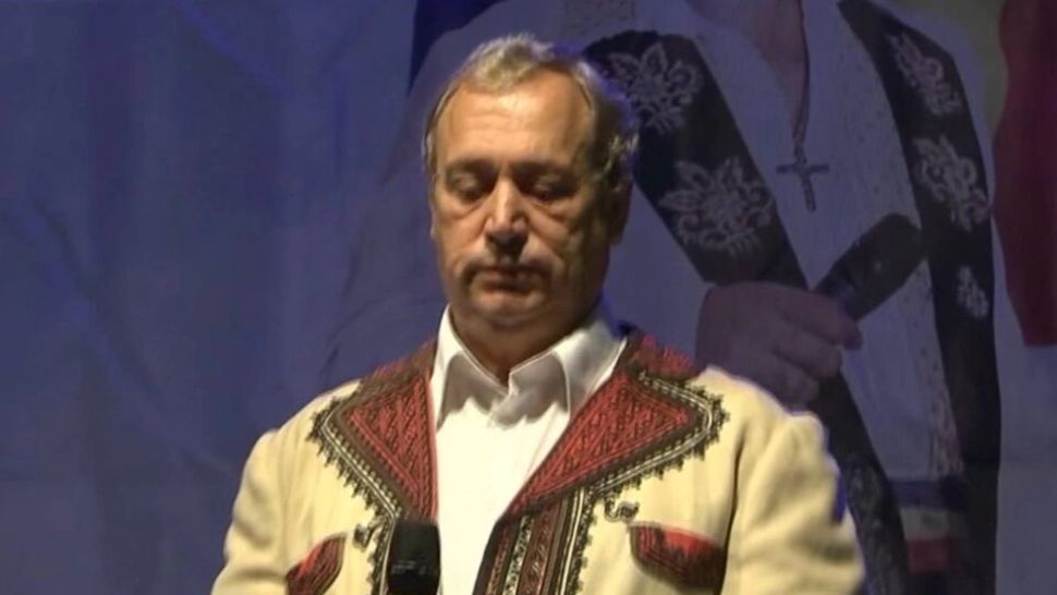 Doi lăutari anchetați pentru înșelăciune au fost ARESTAȚI - Fratele lui Ion Dolănescu, plasat sub control judiciar