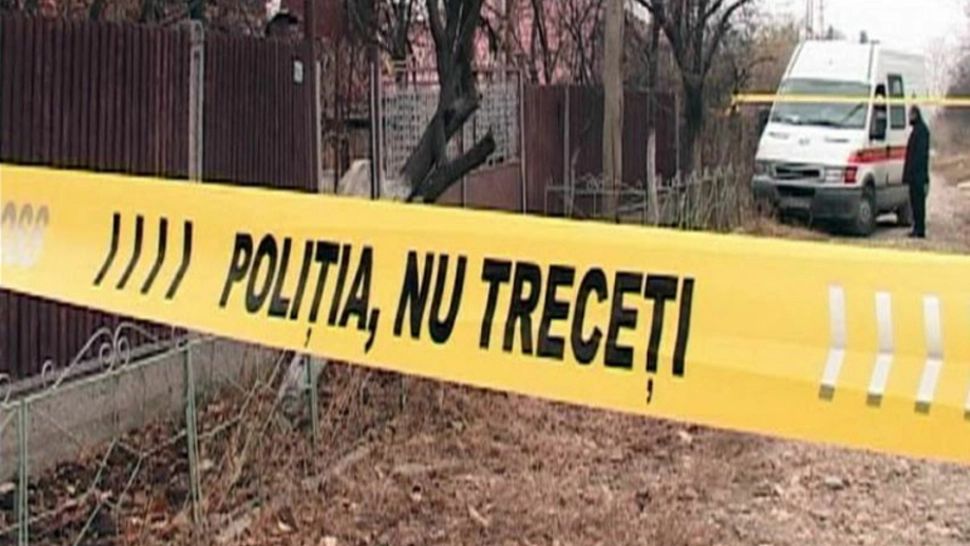 Crimă ODIOASĂ în județul Galați! Bărbat ucis cu parul după ce au băut la cârciuma din sat