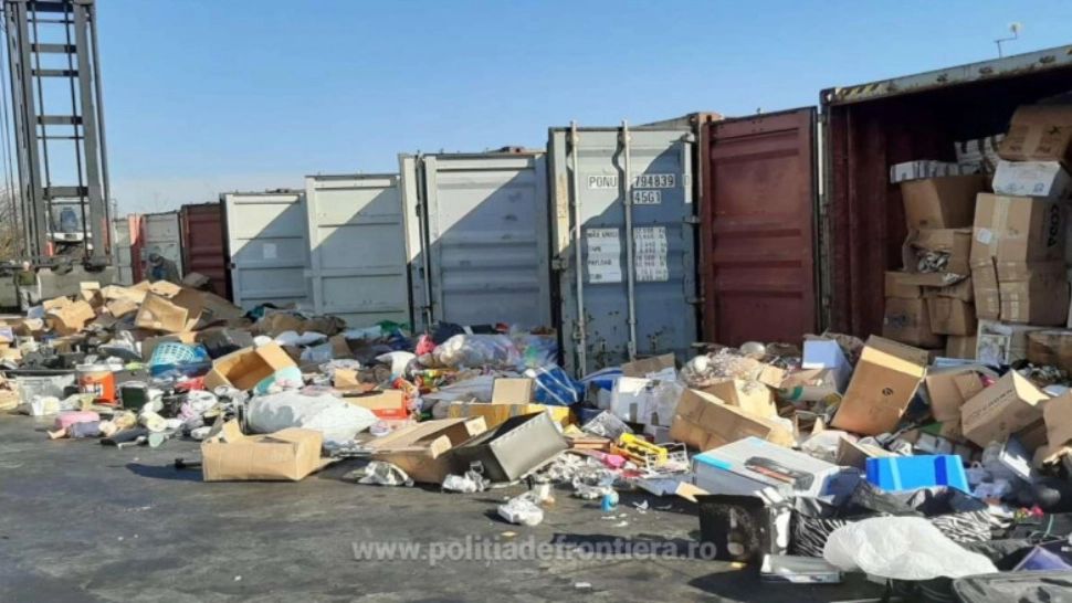 România sufocată de deșeuri. Alte 30 de containere cu reziduuri descoperite în Portul Constanța