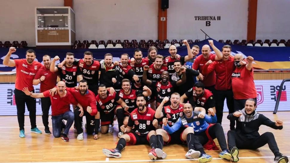 Echipa de handbal masculin Dinamo Bucureşti a devenit CAMPIOANĂ înainte de finalul Ligii Naţionale