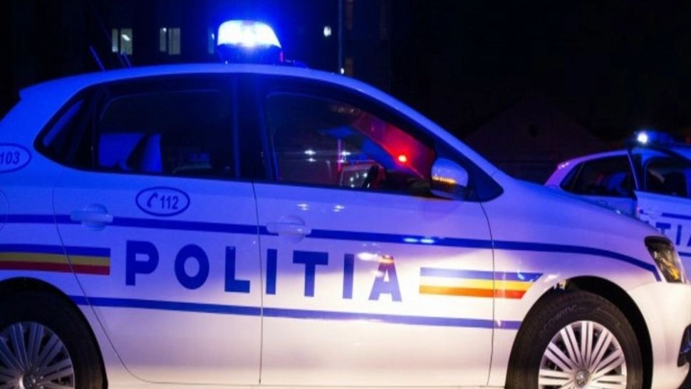 Polițist din Dâmbovița, amendat de colegi după ce a organizat o petrecere de pomină, la el acasă