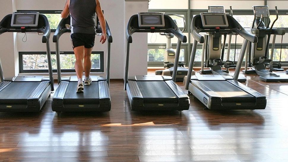 Ce trebuie să știe organizatorii de evenimente și patronii sălilor de fitness - CONDIȚIILE redeschiderii din 15 mai 2021