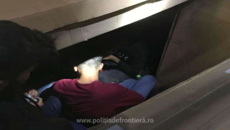 25 de migranți au fost prinși la granița României - Unde se ascundeau pentru a trece frontiera ilegal