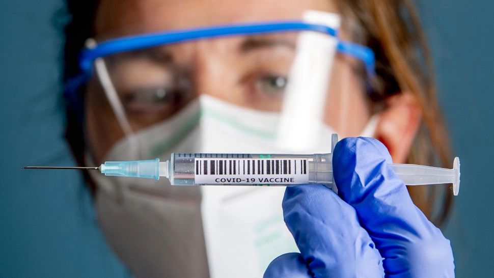 Studiul care liniștește lumea. Vaccinurile PfizerBioNtech și AstraZeneca, eficiente și împotriva tulpinei indiene