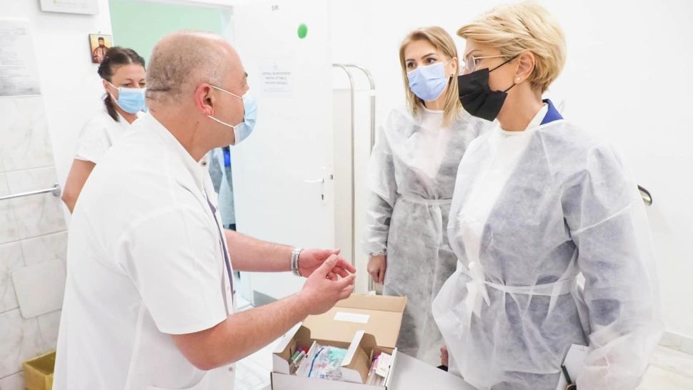 Raluca Turcan: „La Spitalul Universitar de Urgență București funcționează de astăzi primul centru de intervenție pentru victimele violenței sexuale”