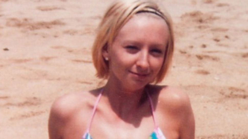 A dat O AVERE să-şi mărească sânii, dar rezultatul i-a îngrozit până și pe medici. Cum arată acum