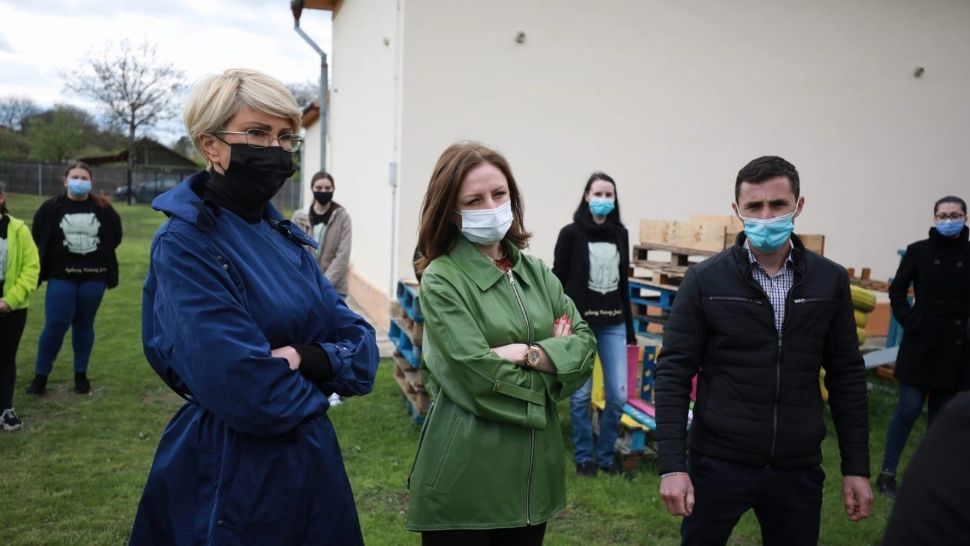 Raluca Turcan, în comuna care deține titlul de „Sat European de Tineret 2021": „Echipa de tineri are energii molipsitoare”