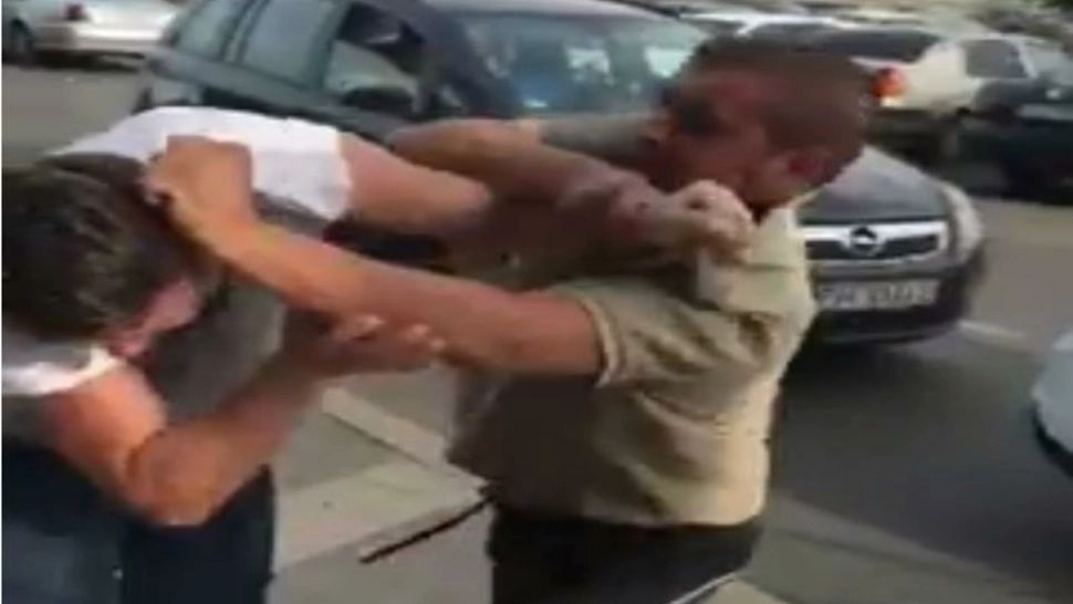 Bătaie pe o terasă din Cugir! De la ce a pornit SCANDALUL