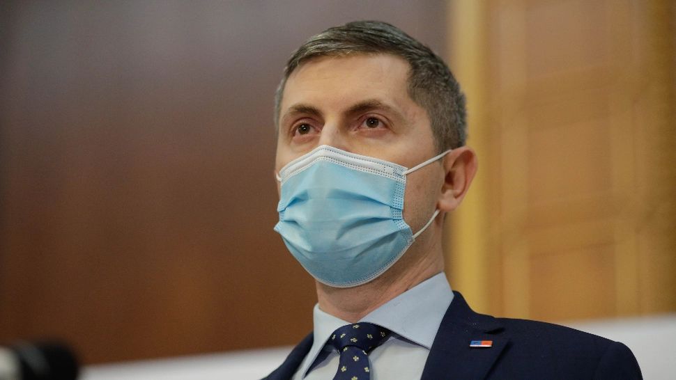 Dan Barna: Moțiunea împotriva ministrului Ghinea arată că PSD se teme teribil de dezvoltare