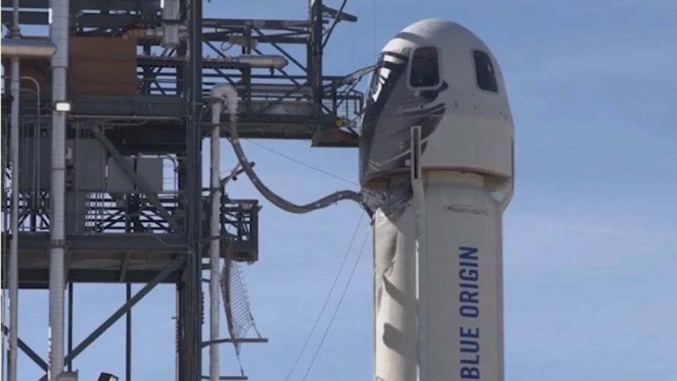 Primul zbor turistic în spațiu, luna viitoare: Cât costă o excursie și cine poate călători