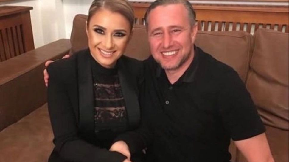 Anamaria Prodan şi Laurenţiu Reghecampf divorţează. Soţul sexy-impresarei a plecat de acasă