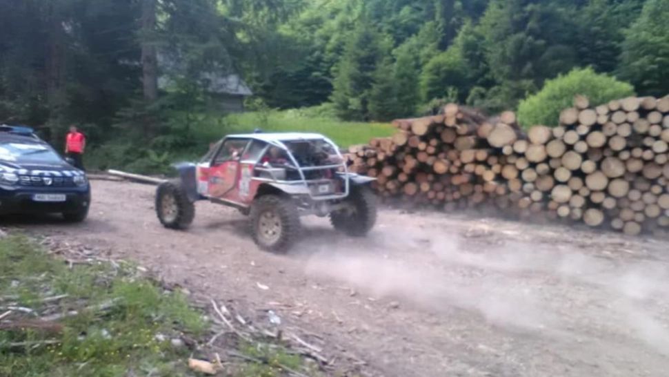 Competiţie de Off-Road, organizată într-o arie naturală protejată din Bihor! Ce amendă a primit organizatorul