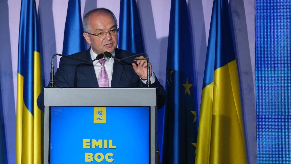Duplicitatea lui Emil Boc, DEVOALATĂ. Cristi Barbu, semnal de alarmă: Ce încredere pot avea liberalii într-un om care ne-a adus în pragul EXTINCȚIEI POLITICE, în 2014?