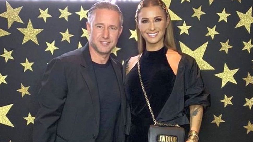 Anamaria Prodan insistă că nu divorțează de Laurențiu Reghecampf. Ultima reacție a impresarei