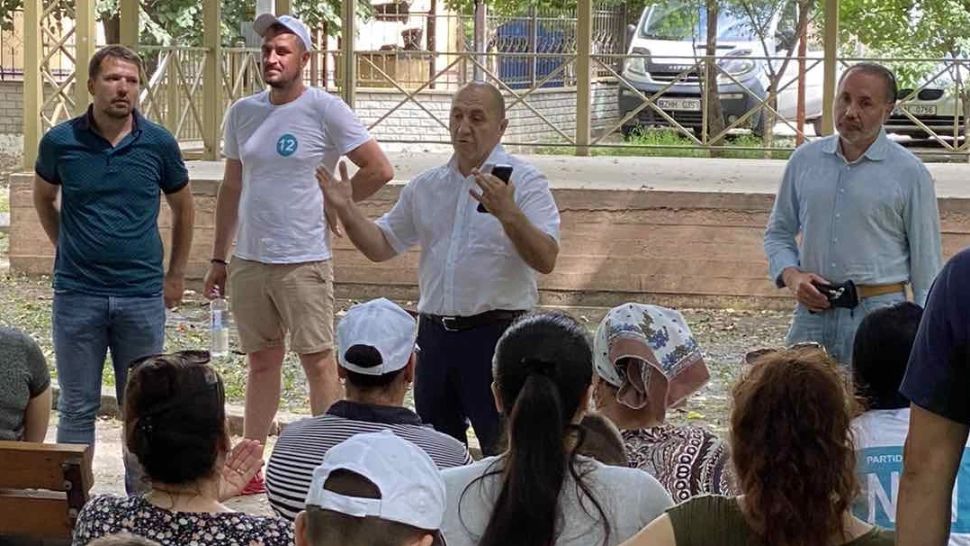 Vladimir Dachi, Cristian Rizea și echipa de candidați a Partidului Politic NOI continuă întâlnirile zilnice cu alegătorii!