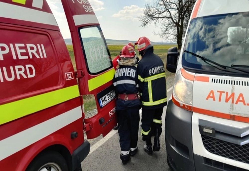 Un bătrân de 74 de ani din Argeș a furat o mașină și apoi a murit într-un accident inexplicabil