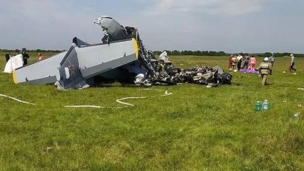 Un avion cu parașutiști s-a prăbușit în Siberia: Cel puțin 4 oameni au murit, alți 4 sunt grav răniți - 17 oameni erau la bord