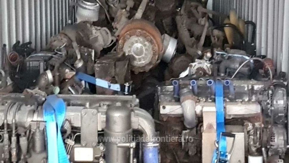 FOTO Container cu 18 tone de DEȘEURI, oprit în Portul Constanţa Sud Agigea. UNDE urmau să ajungă 