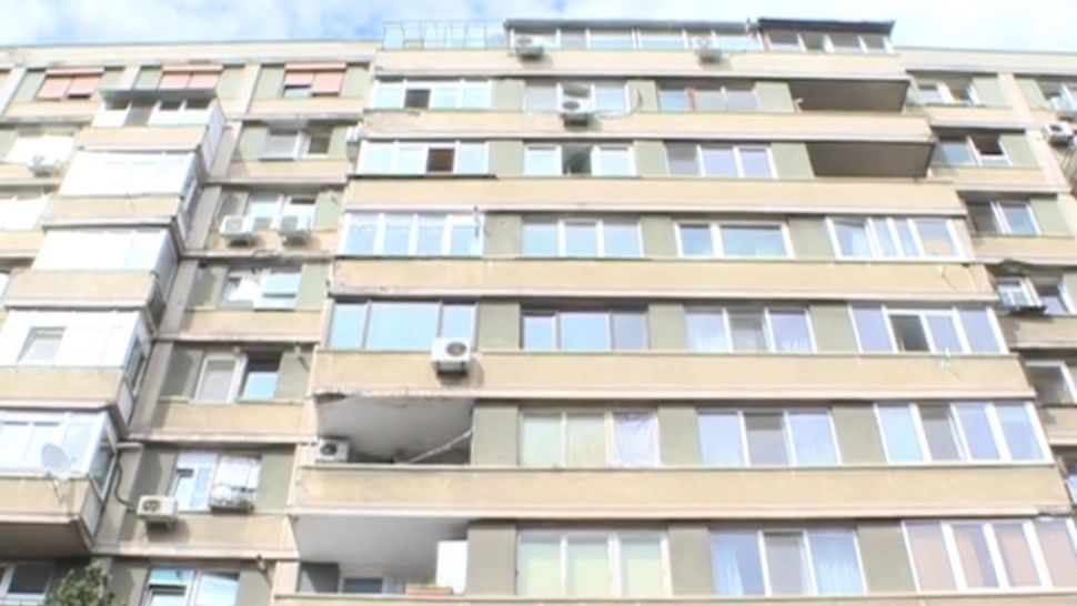 Bloc din Capitală, FĂRĂ CĂLDURĂ de peste 6 ANI - datorii uriașe