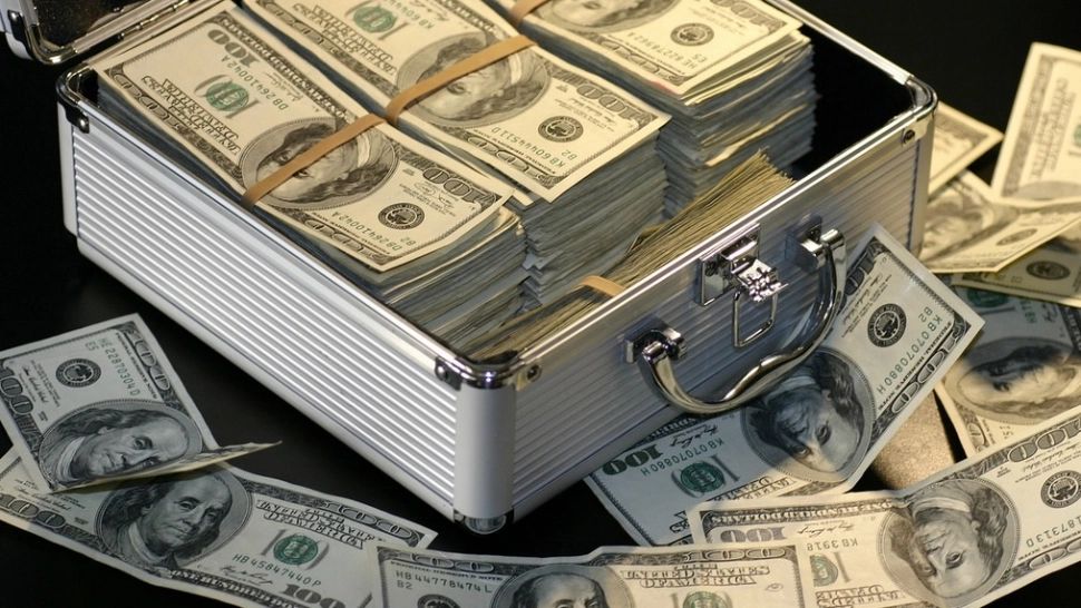 A făcut o avere de 260 de MILIOANE de dolari, dar a uitat PAROLA contului 