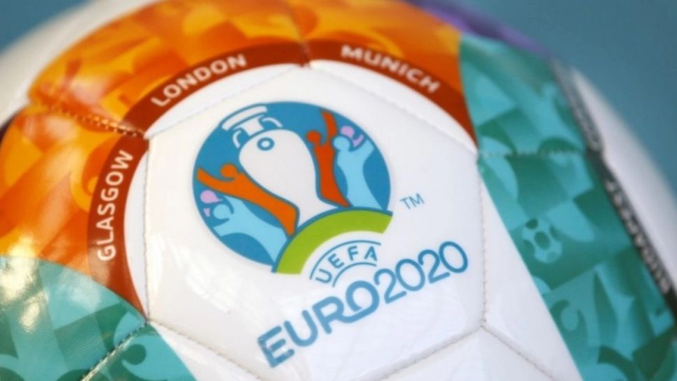 EURO 2020 | Oracolul din București, primul pronostic corect! Cum arată cățelușa Zitza 