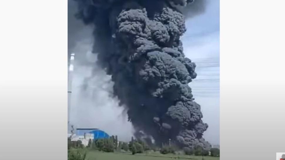VIDEO - Explozie devastatoare la o uzină chimică din China - Autoritățile sunt în alertă maximă