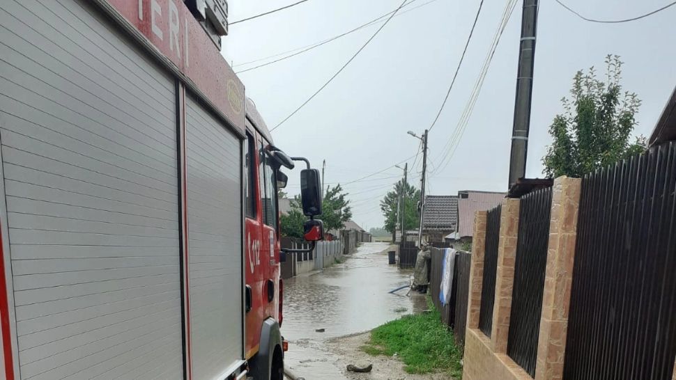 ALERTĂ în România din cauza inundațiilor! ANM a emis COD ROȘU