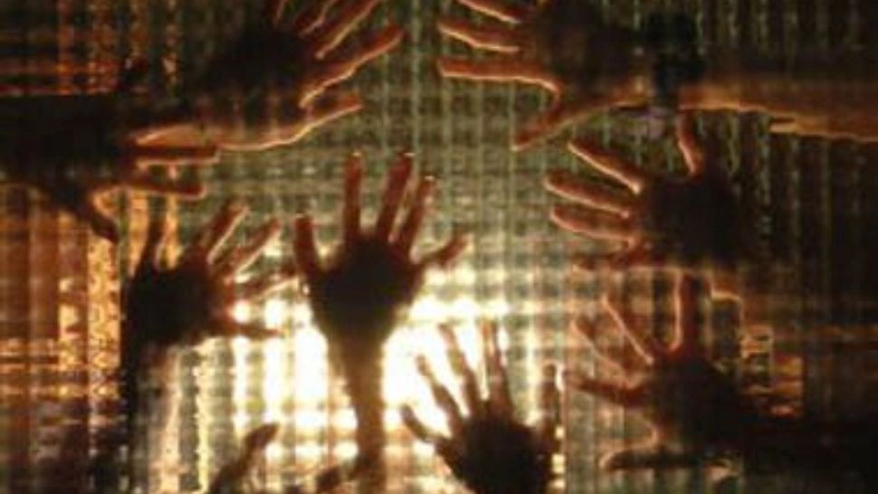 Traficul persoanelor, minorilor, proxenetismul, sclavia şi agresiunea sexuală NU se mai prescriu în România. Modificarea Codului penal, la promulgare