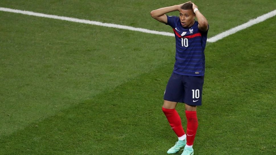 Mesajul transmis de Kylian Mbappe, după ce a ratat la loviturile de partajare, iar Franța a fost eliminată de la EURO 2020