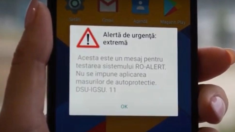 I-a sunat în cel mai nepotrivit moment. Un candidat la Evaluarea Naţională a fost prins cu telefonul din cauza unui mesaj RO-Alert