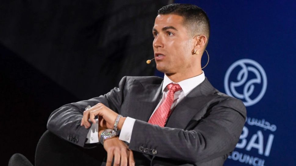 Cristiano Ronaldo, apariţie extravagantă în mediul online