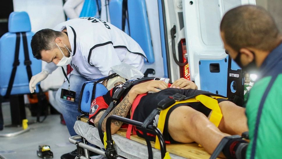 Tragedie la EURO2020 - Este în stare gravă și nu se mai poate mișca