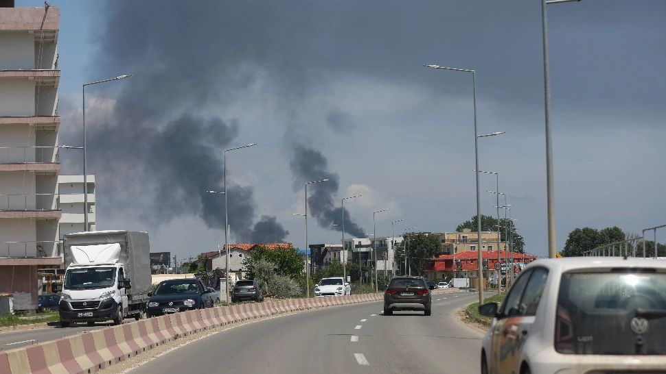 Amendă de 50.000 de lei în cazul incendiului de la Rafinăria Petromidia