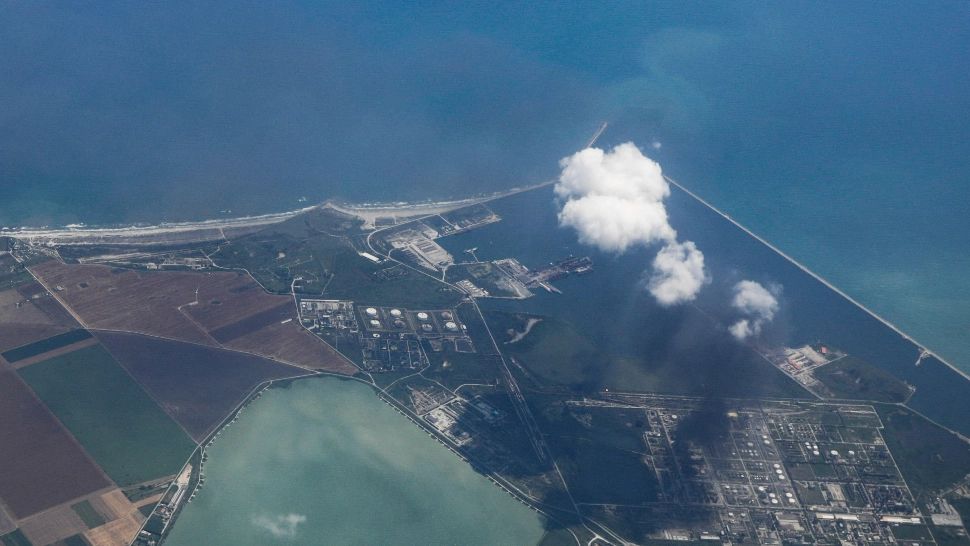 Compania Rompetrol, primele informații despre EXPLOZIA de la Petromidia - De unde a pornit TOTUL