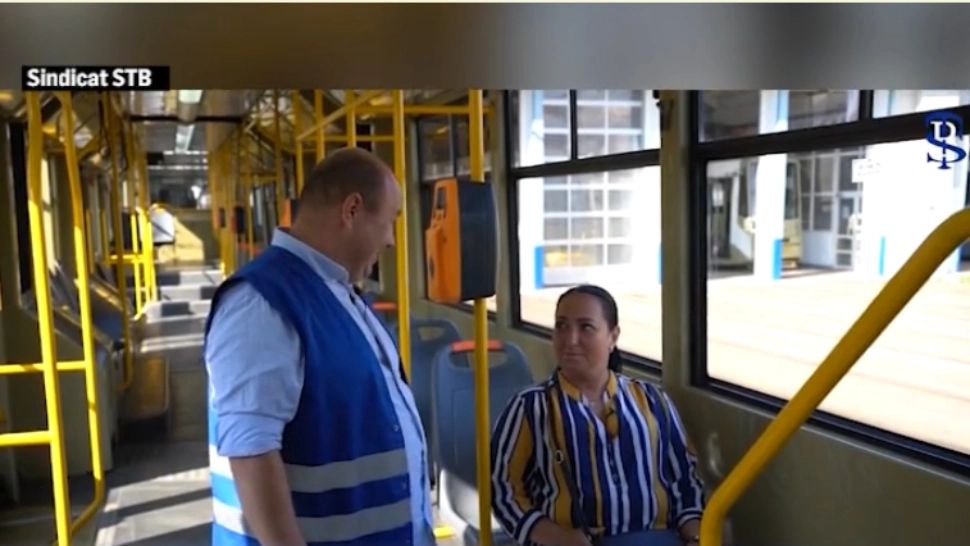 VIDEO I-a unit un BILET necompostat: Povestea INCREDIBILĂ a controlorului STB, căsătorit cu femeia amendată