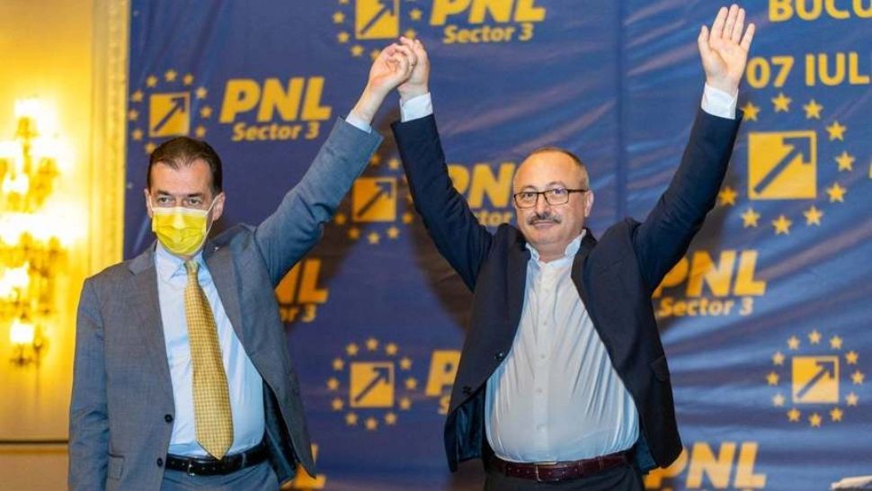 Plecare de răsunet din grupul parlamentar PNL. Un nume greu se alătură echipei Orban