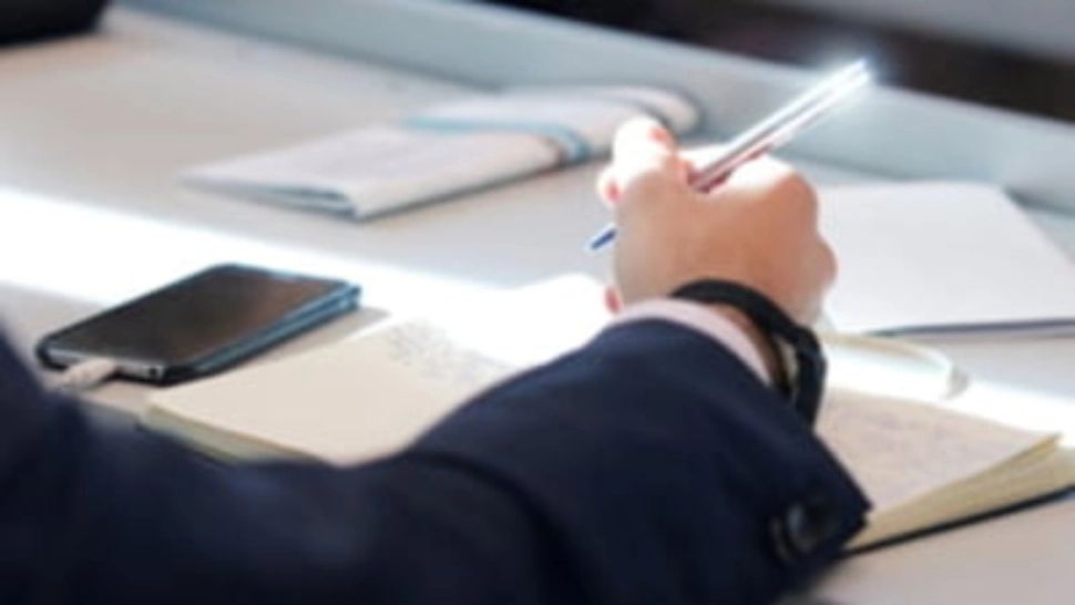 Sesiunea de toamnă a examenului de Bacalaureat începe miercuri - Ce le-a pregătit ministerul candidaților - Noutate absolută