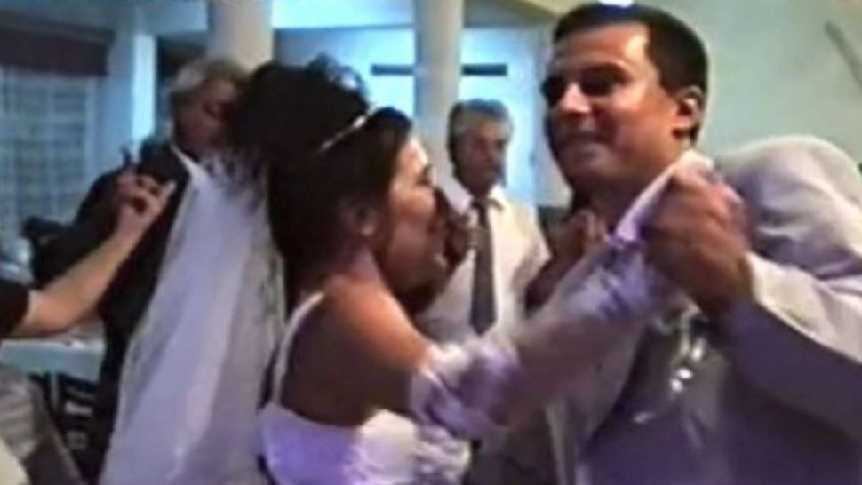 Fostul soț al Elodiei a fost găsit mort în casă - Colegii polițistului sunt șocați