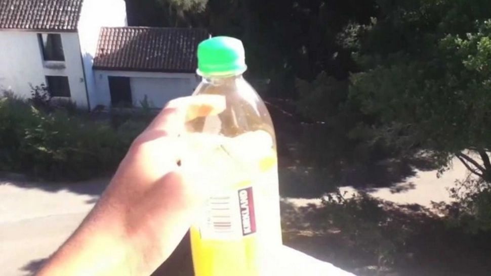 Copil de 9 ani, rănit după ce un experiment de pe YouTube a eșuat. Băiatul a ajuns la spital