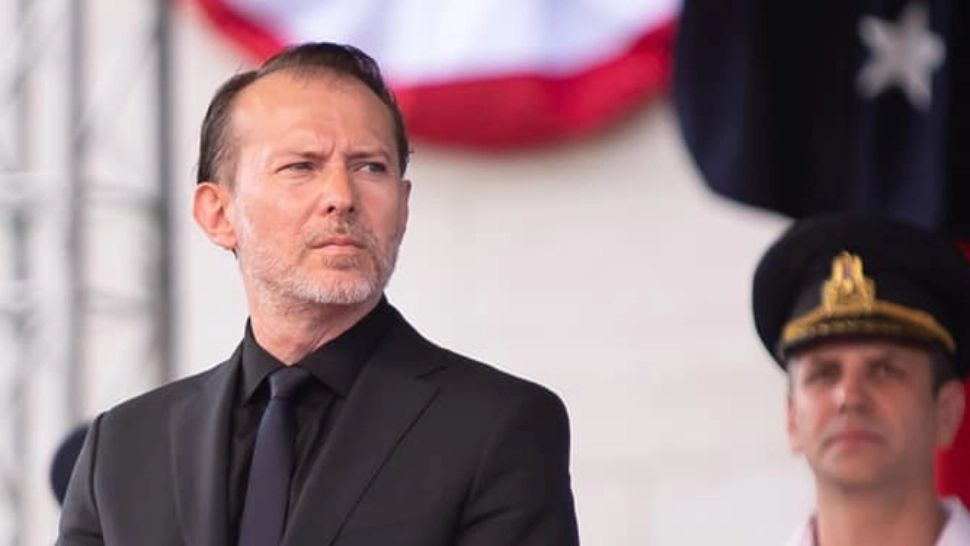 Florin Cîțu, mesaj de Ziua Franței: „Mulțumesc personalului medical din România și din Franța care a acționat în mod solidar pentru a salva vieți”