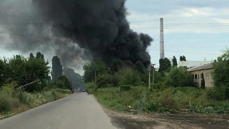 Incendiul de pe platforma industrială a Constanței. BOMBA CU CEAS din depozitele care au luat foc