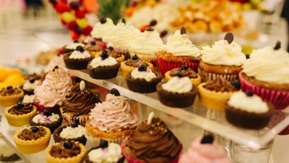 ANAF va începe să vâneze prăjiturile românilor. „Va fi un scandal imens. Este rezultatul miopiei și al incompetenței din Ministerul de Finanțe”