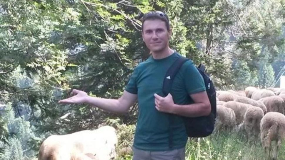 Un preot a murit în fața a 50 de copii, într-o excursie pe munte - Bărbatul s-a prăbușit de la mare înălțime