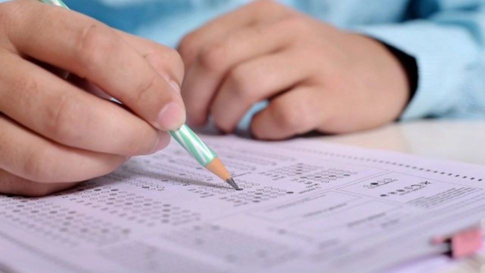 Bacalaureat 2022 - Luni încep înscrierile pentru prima sesiune. Cum arată cererea (DOCUMENT)